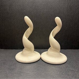 Vintage Cream Metlox Pottery Poppy Trail Spiral Candlesticks